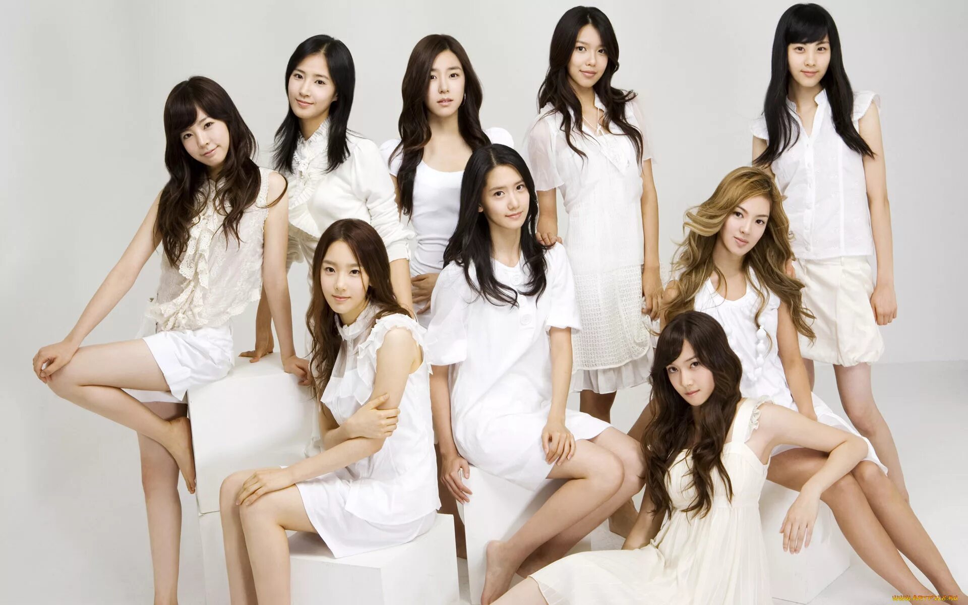 Девять девчонок. Корейская группа SNSD. Girls Generation дебют. Герлз генерейшен корейская группа. Герлз генерейшен участницы.