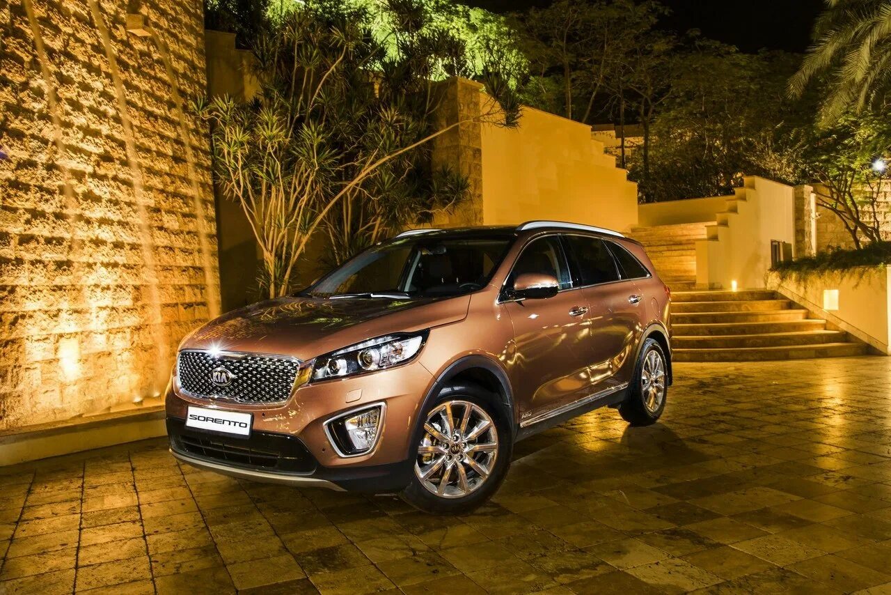 KIA Sorento Prime Серый 2016 с пробегом 105 801 км. в автоцентре Крост в Ростове