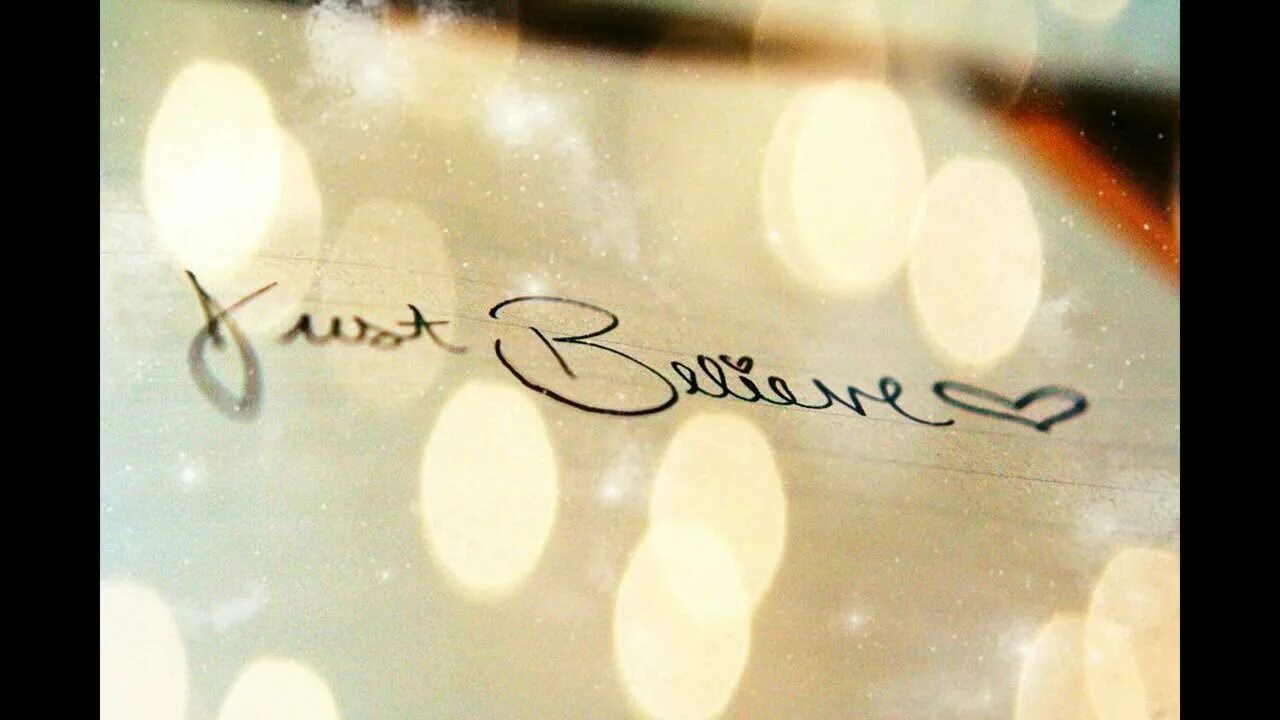 I want to believe. Уже лечу мем. Believe картинка. Уже лечу картинки. Believe mik веселая.