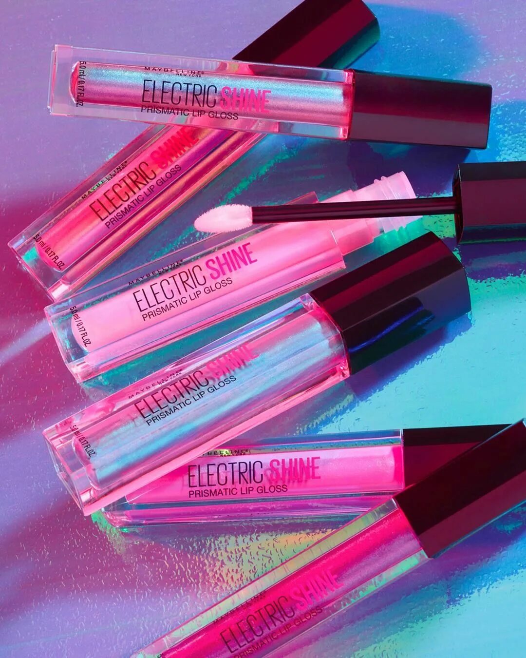 Make gloss. Блеск для губ мейбелин с блестками. фиолетовый блеск для губ. блеск для губ shine lip gloss. золотистый блеск для губ.