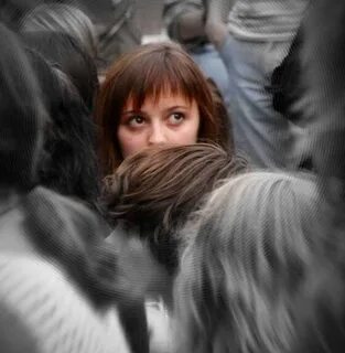 Встретила тебя среди толпы