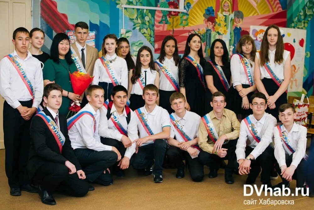 школы хабаровска вакансии. 85 школа хабаровск. школа 44 хабаровск 1сентябра 2015. вторая смена в школе фото. школы хабаровска вакансии.