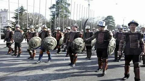 Порно жұлдыз Алетта Мұхитының массажы