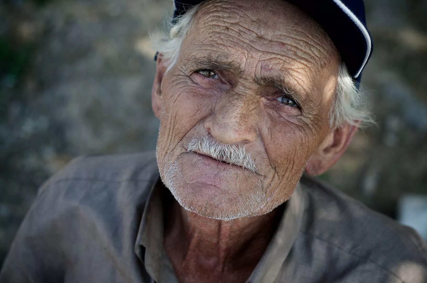 Old man face. Старик. Старый человек. Старый дедушка. Очень старый мужчина.