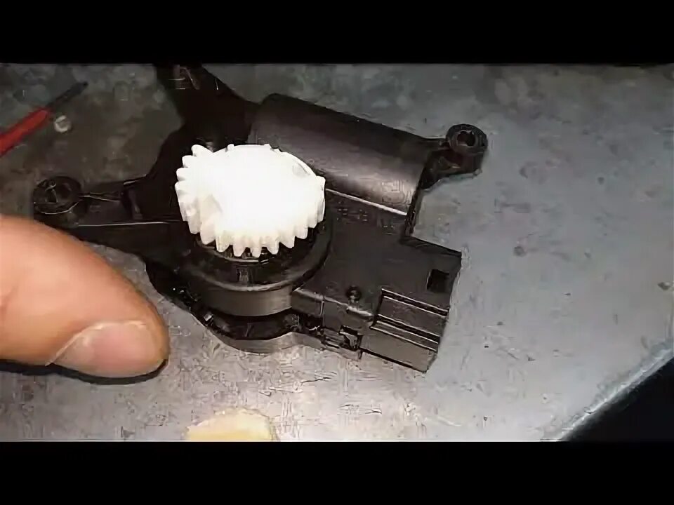 9_Чистка моторчика печки - Skoda Yeti, 1,8 л, 2014 года своими руками DRIVE2