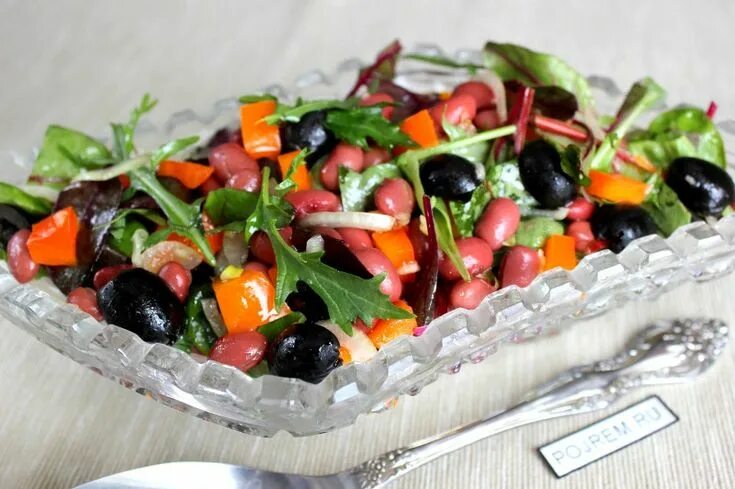 Ann’s Mango Salad for Two with Pomegranate Balsamic Vinegar and Lime Olive Oil B