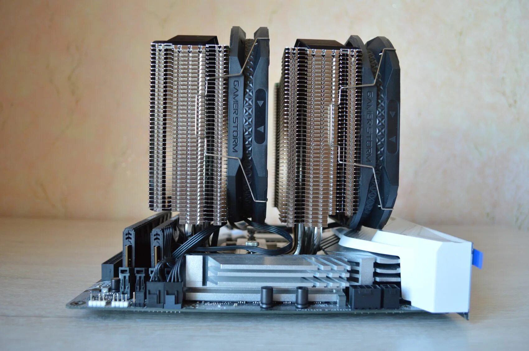 Gamerstorm assassin iii. Deepcool (gamer storm) assassin iii. gamer storm assassin iii. gamerstorm assassin iii и gigabyte z590d.