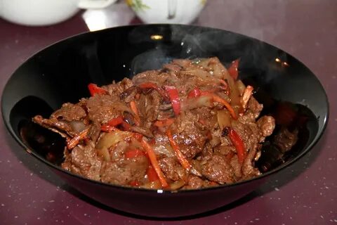 Говядина с красным перцем