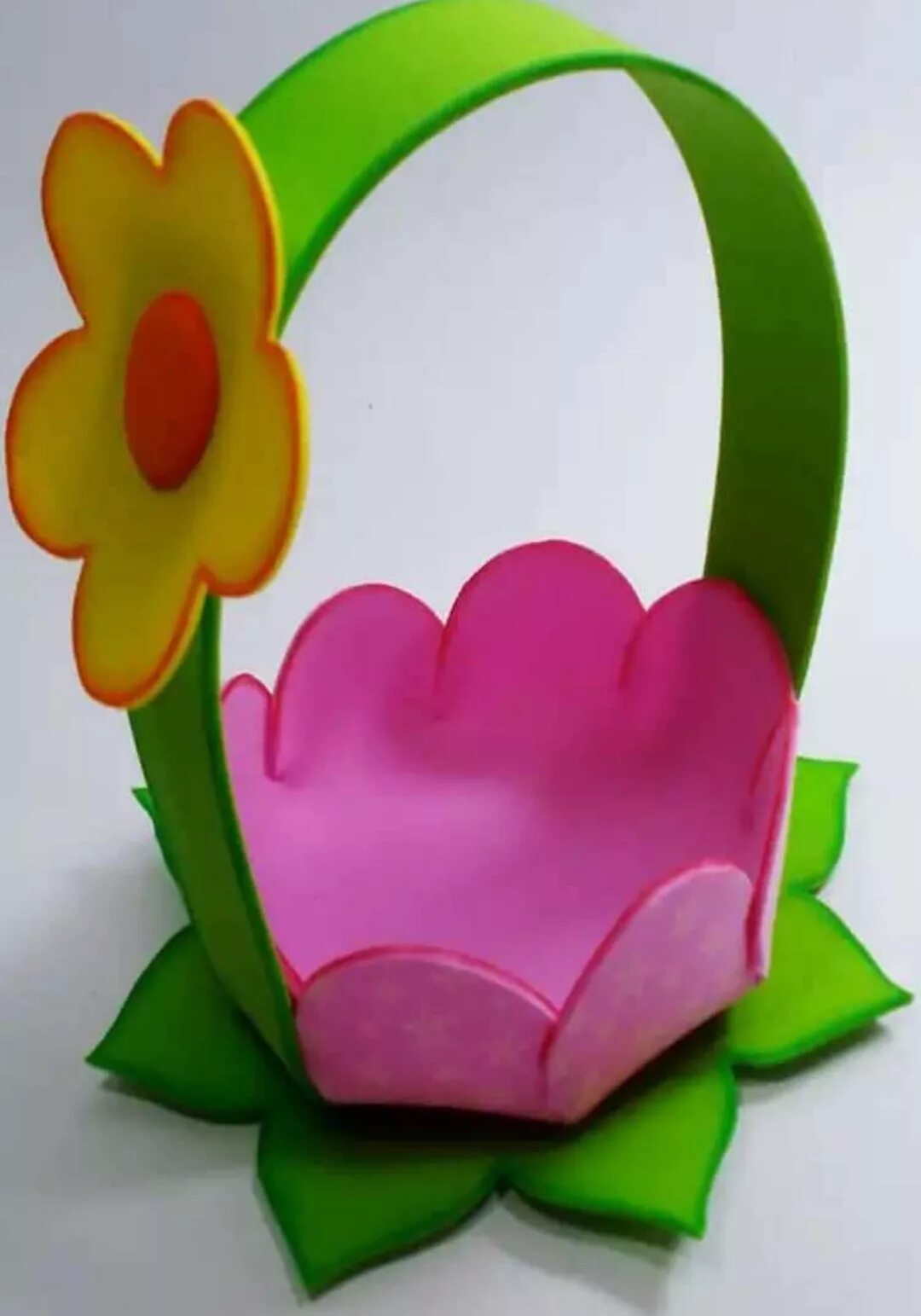 фоторамка из фетра. резинки из фуамина. поделки из фоамирана и картона. красивые аппликации из бумаги. поделки из фоамирана и картона.