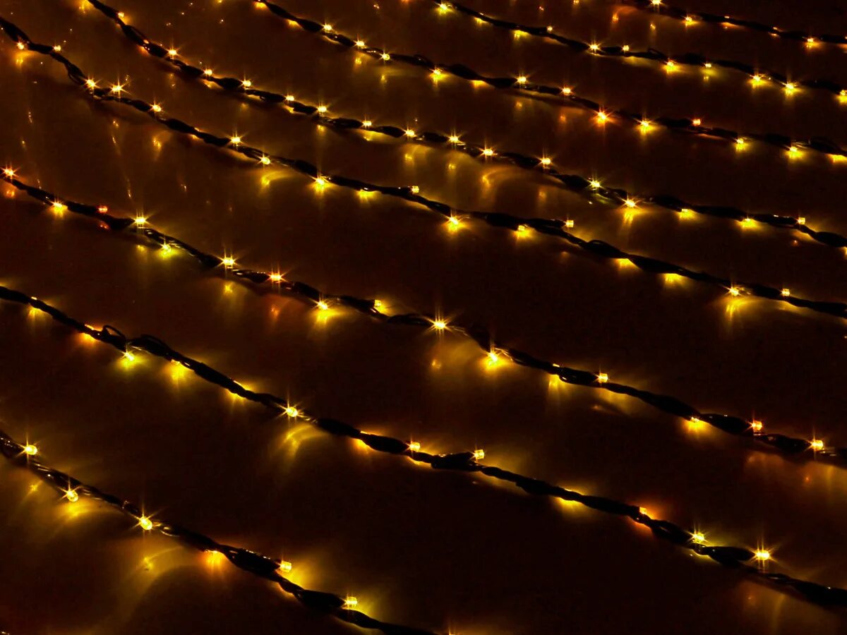 Красная новогодняя гирлянда. Rb-oldcl625-tg-e гирлянда занавес, 625 зел led ул, 2,5х1,5 м. Гирлянда новогодняя. Гирлянда яркость. Красивые гирлянды.