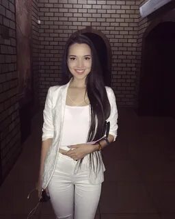 Она с казахстана