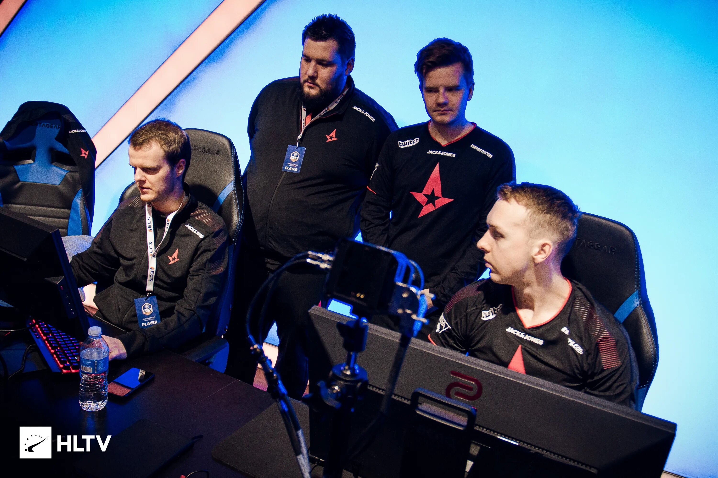 9 pandas astralis. Katowice 2025. эра астралис. победа astralis на iem katowice 2019. astralis hltv.