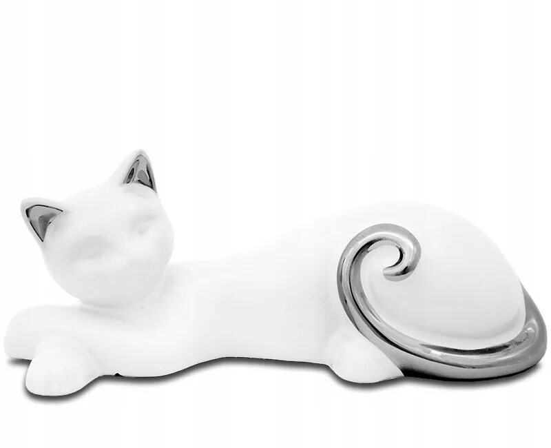 Керамическая кошка купить. Статуэтка кошки белая. Кошка лежачая статуэтка. Фигурка белой кошки. Керамические кошки на полку.