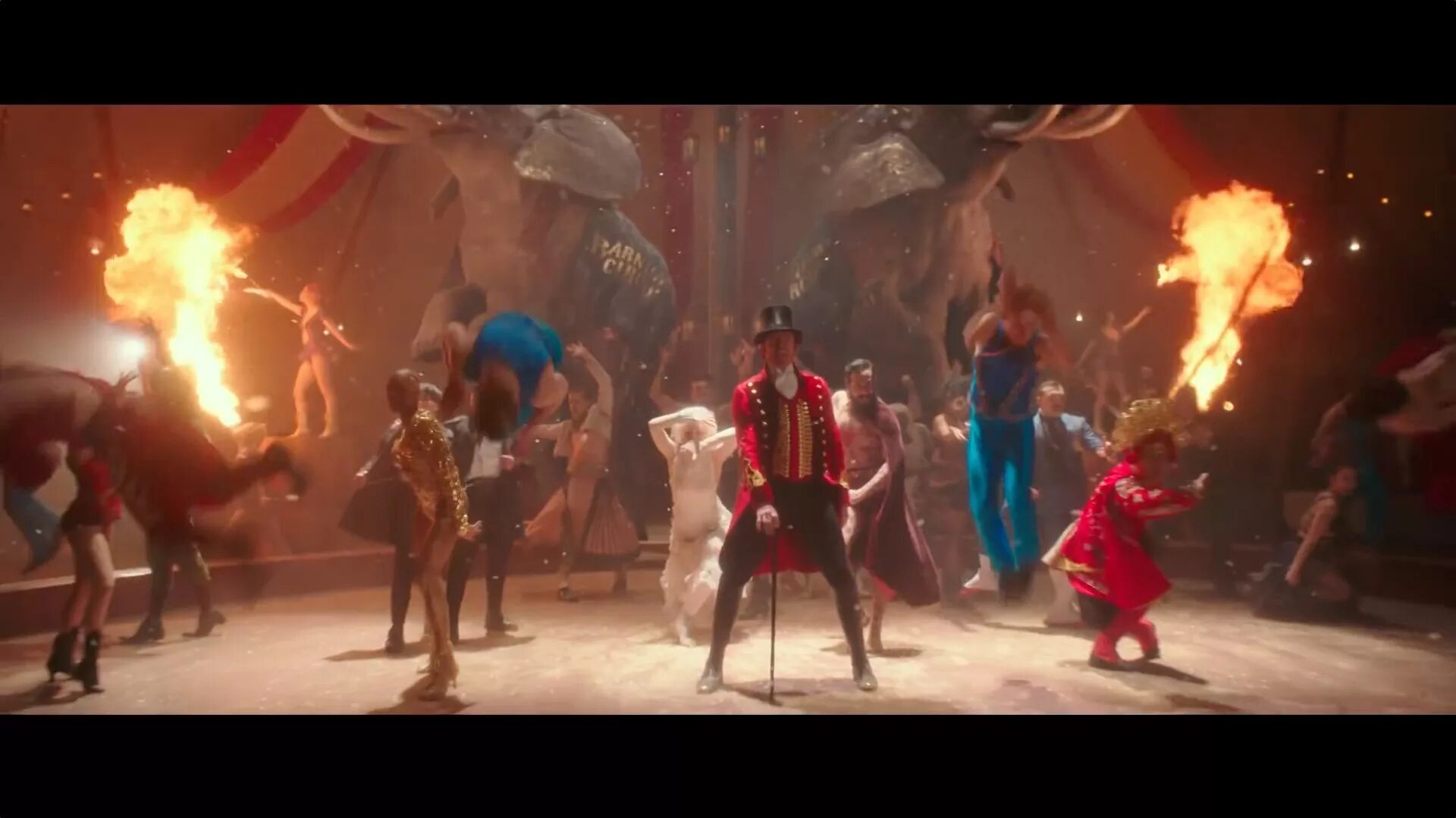 The great show песня. The great show песня. Величайший шоумен карлайл. The greatest show. The greatest showman ost.