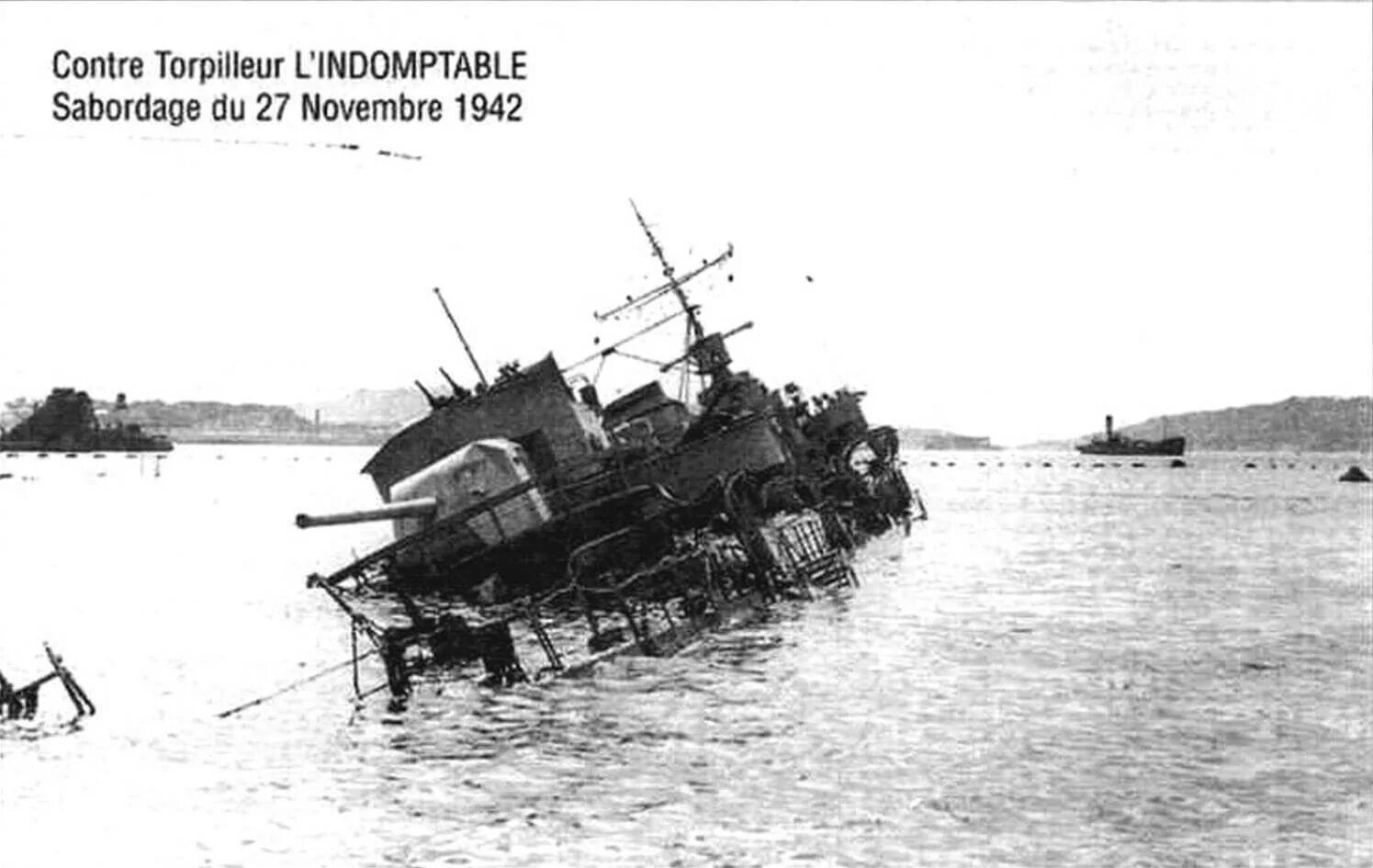 Затопление французского флота в Тулоне в 1942. Тулон 1942. Потопления в Нанте. Страсбург в Тулоне 1942. 27 ноября 1942