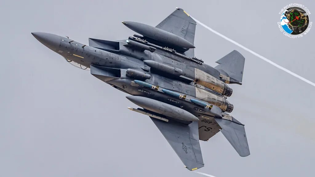 F-15e strike eagle ввс сша. Макдоннел-дуглас f-15 игл. Mcdonnell douglas f-15e eagle. F15 птк. F15 птк.