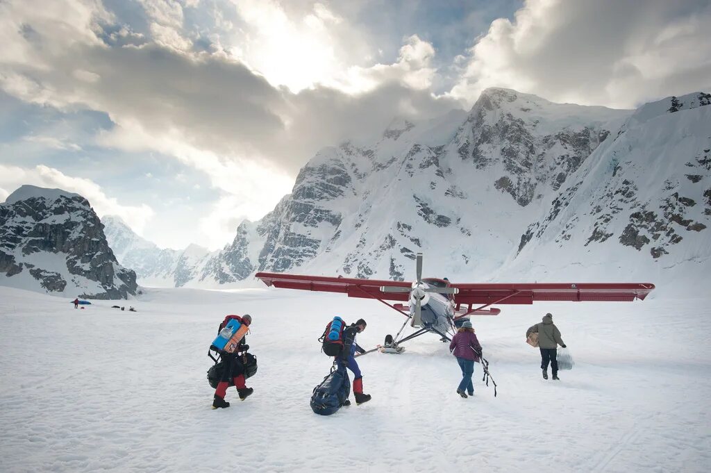36 по аляске. Горнолыжные курорты Японии. Denali Ski. Летим на самолете кататься на горнолыжные курорты. Winter Hiking 4k.