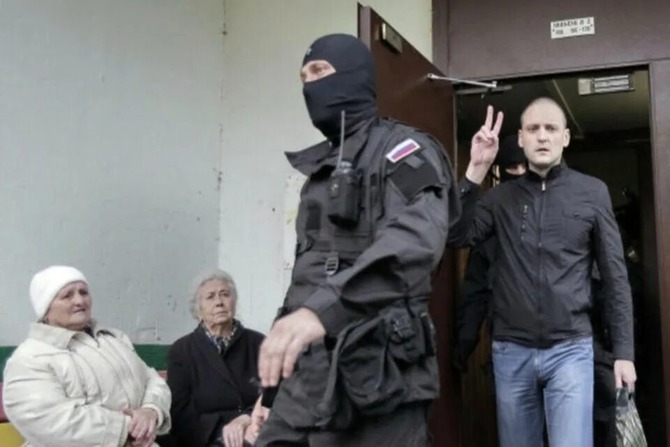 Обыск закончился. Кабинет депутата. Фсб в администрации. Обыски у чиновников. Иван кляйн арест.