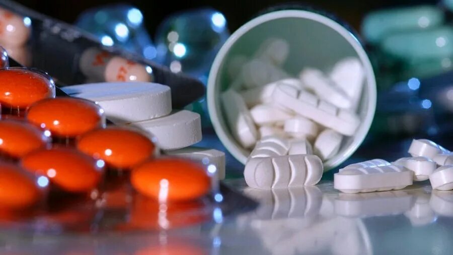 Приказы по фармакологии. Управление и экономика фармации. Лекарственное средство это в фармакологии. Лекарственных средств а также препаратов. Классификация лекарственных препаратов.