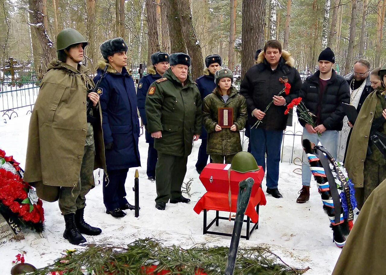 Во Владимирской области простились. Прощание с солдатом. Прощание с военнослужащими солдатами.