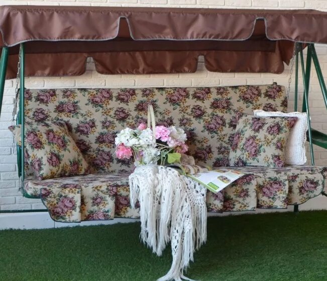 Матрасы на качели садовые титан 200х60. Накидки на качели садовые. Накидки на качели садовые. Накидки на качели садовые. Чехол для качелей zalger 4-х местный.