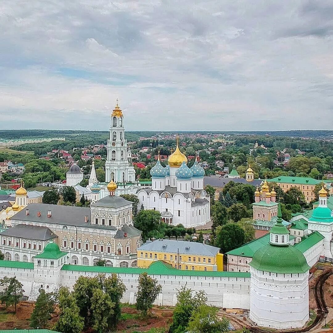 Сергиев посад вк. Троице-Сергиева Лавра Сергиев Посад. Сергиев Посад монастырь. Свято-Троицкая Сергиева Лавра, Московская область, г. Сергиев Посад. Лавры Сергиев Посад.