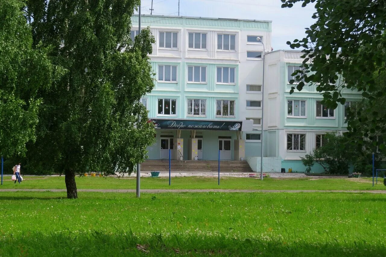 Г барнаул мбоу сош 68. Школа 68 липецк. 68 школа 7 класс. Школа №68 пенза. 68 школа 7 класс.