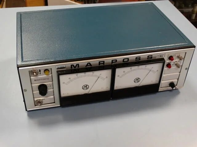 Увеличительное стекло для пайке. Прибор для измерения сопротивления в физике. Прибор активного контроля бв-4100. В7-63 прибор. Комплект прибор.