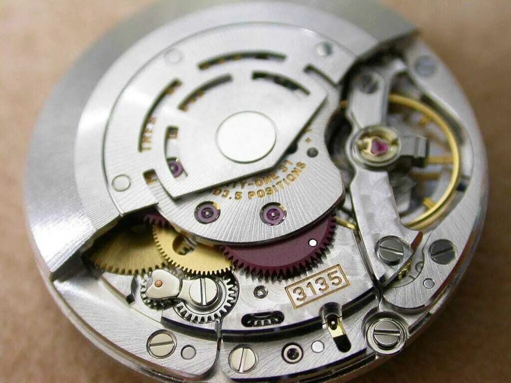 3235 rolex механизм. Rolex 3135 механизм. Rolex 1535 caliber. Rolex 3130 механизм. 3132.