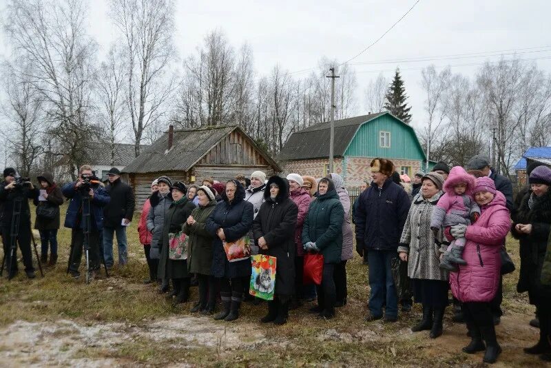 Д Зайцево Ярцевский район Смоленской области. Мирополье Ярцевский район Смоленской области. Деревня Зайцево Ярцевский район. Смоленская область Темкинский район деревня Булгаково.