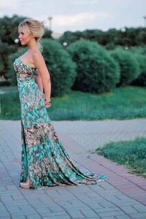 Dress live