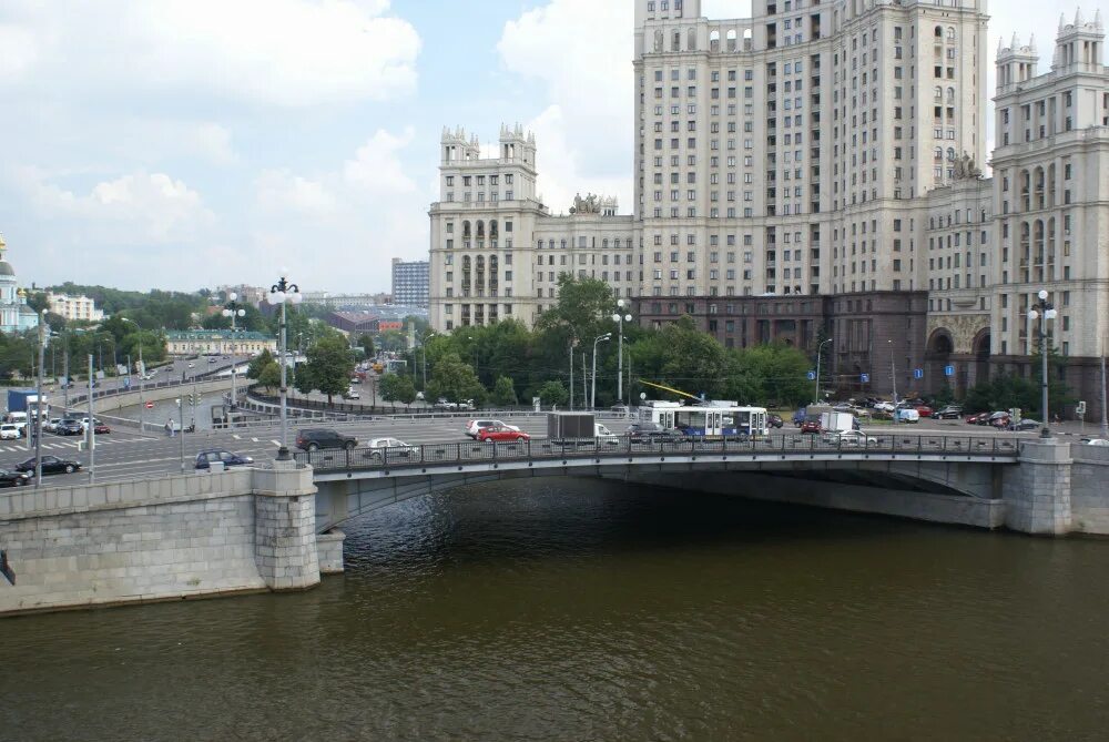 яуза река большой устьинский мост. притоки реки яуза в москве. яуза река большой устьинский мост. притоки реки яуза в москве. река яуза впадает в москву реку.