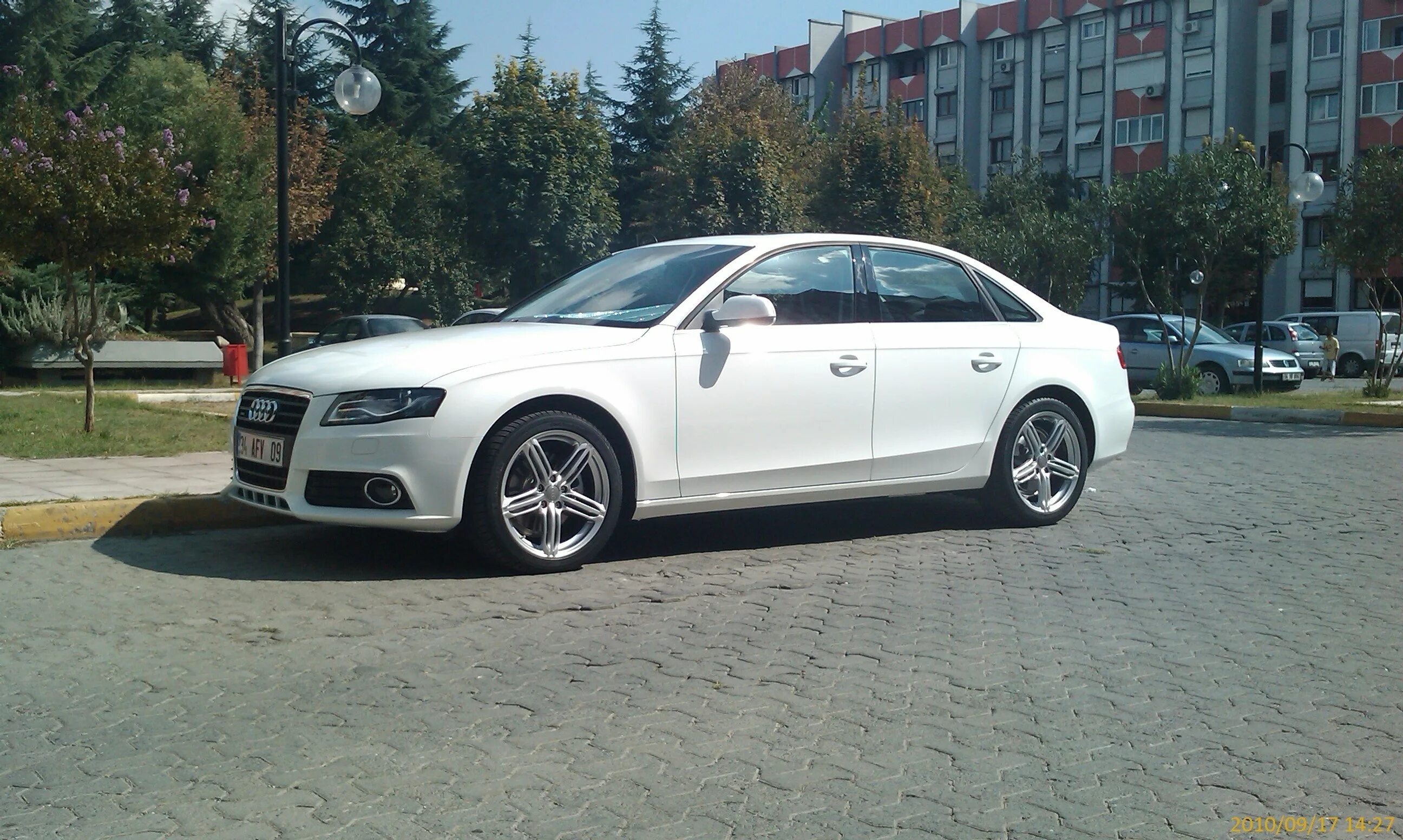 Audi a5 r17. Ауди а4 r17. Диски Ауди а5 r19. Диски Ауди а5 r19 s-line. Купить а4 ростове