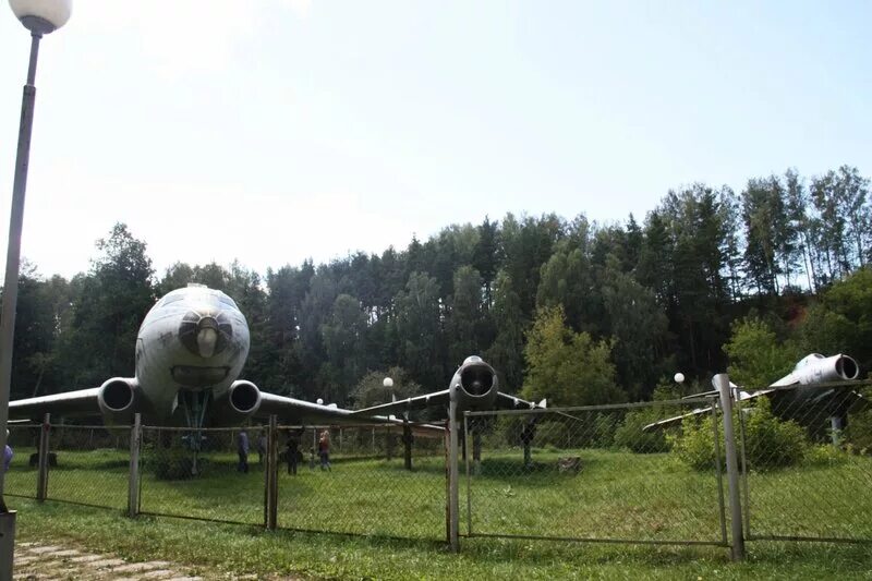 Лагерь самолет 2. Лагерь салют Городецкий район. Лагерь салют Городецкий район Нижегородская область. Лагерь салют Нижегородская область самолеты. Самолеты в лагере салют Городецкий район.