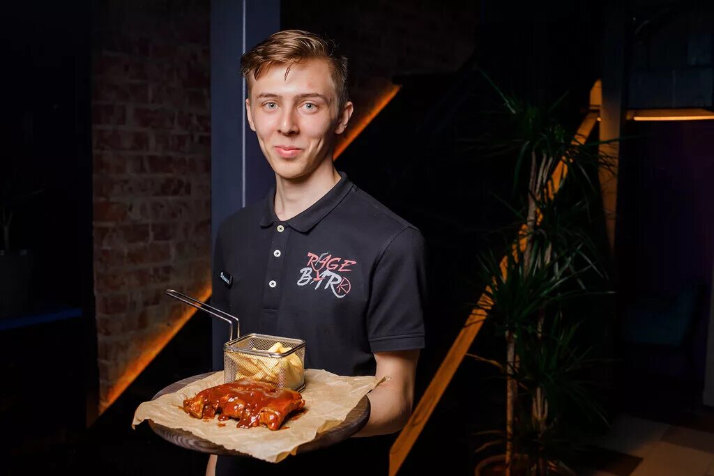 New bar екатеринбург. Pan smetan, екатеринбург. бесы гастробар екб. программы баров екатеринбург. рейдж бар екатеринбург.