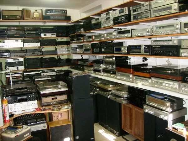 Б у аудио видео. Technics hi fi. Комиссионный магазин аудиотехники. Техникс 90. Б у аудио видео.