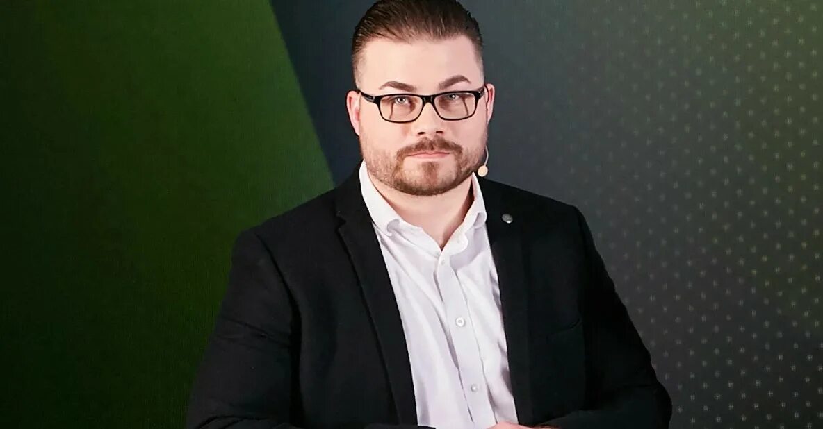 James cs go. Джеймс banks бэнкс. джеймс бэнкс cs go. james banks комментатор. bank esports james.