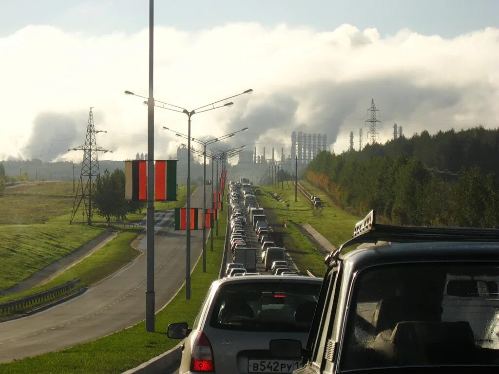 Обстановка в татарстане. Соболековская дорога Нижнекамск. Нижнекамск трасса Соболеково. Нижнекамск экология. Экология города Нижнекамска.