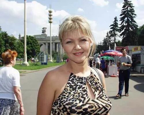 Марина Дюжева. Я вся такая внезапная, противоречивая..." Документальный фильм
