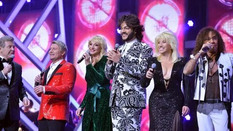 Екі лесбиянка қызымен порно