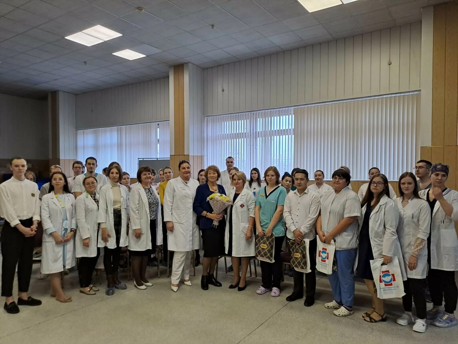 городская клиническая больница № 1 (новосибирск). городская больница новосибирск на залесского. гбуз нсо гкб 1 новосибирск. горбольница на залесского новосибирск. городская поликлиника 1 новосибирск.