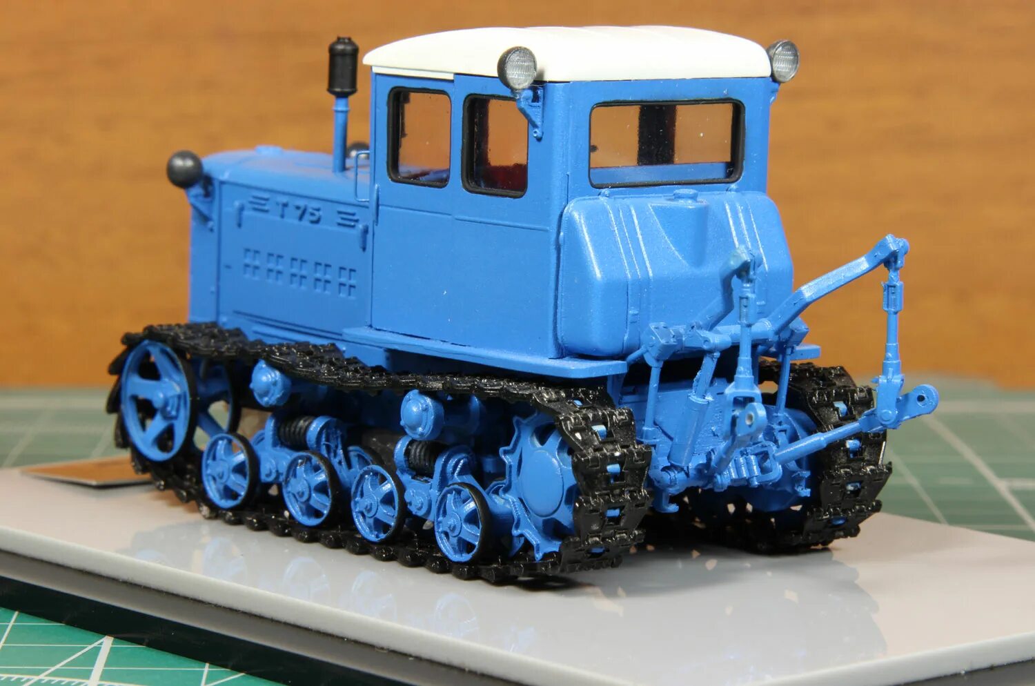 Включи бульдозер синий. Cat бульдозер 2022. Бульдозер голубой. Бульдозер hulda 1569. Бульдозер 355.