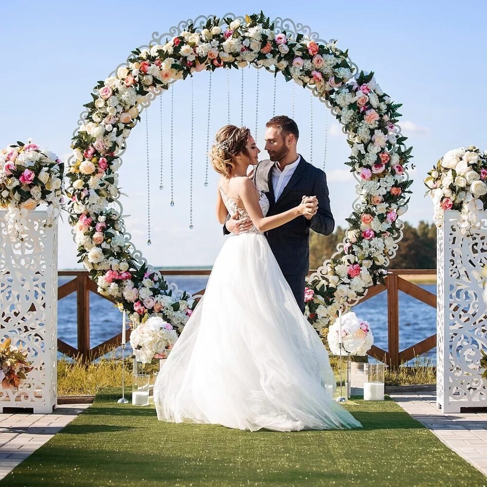 Свадьба на природе. Арка для выездной церемонии. Арка "свадебная". Празднование свадьбы. Свадьба на природе.