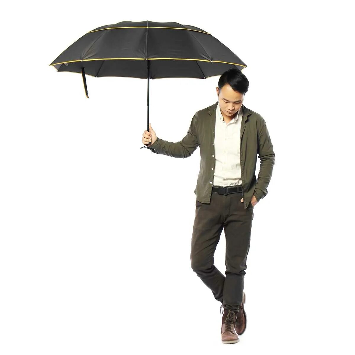 Человек с зонтиком. Мужчина с зонтом. Стильный мужской зонт. Человек держит зонт. Зонтик рост