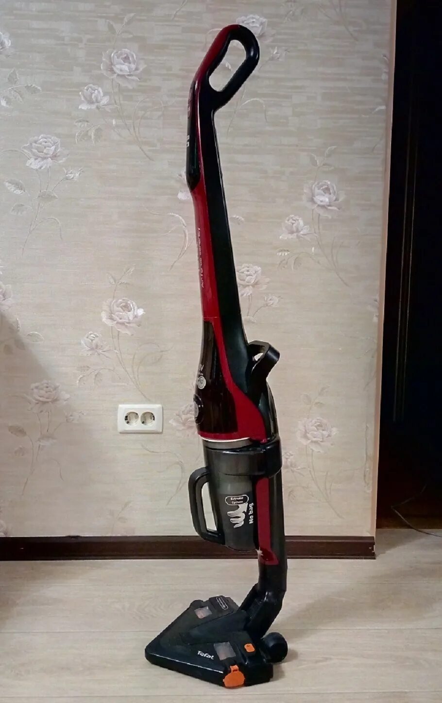 Вертикальный пылесос tefal air force. Беспроводной пылесос tefal air force serenity ty9133wh. вертикальный пылесос тефаль. пылесос тефаль ty9133wh. пылесос ручной (handstick) tefal air force serenity(ty9133wh).