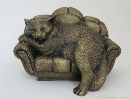 Фигурка кота