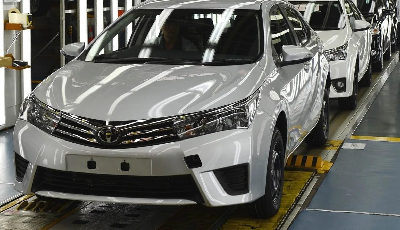 Японские производители машин. Автозавод Тойота в Японии. Toyota Motor Manufacturing Turkey. Япония Машиностроение Тойота. Конвейер Тойота в Японии.