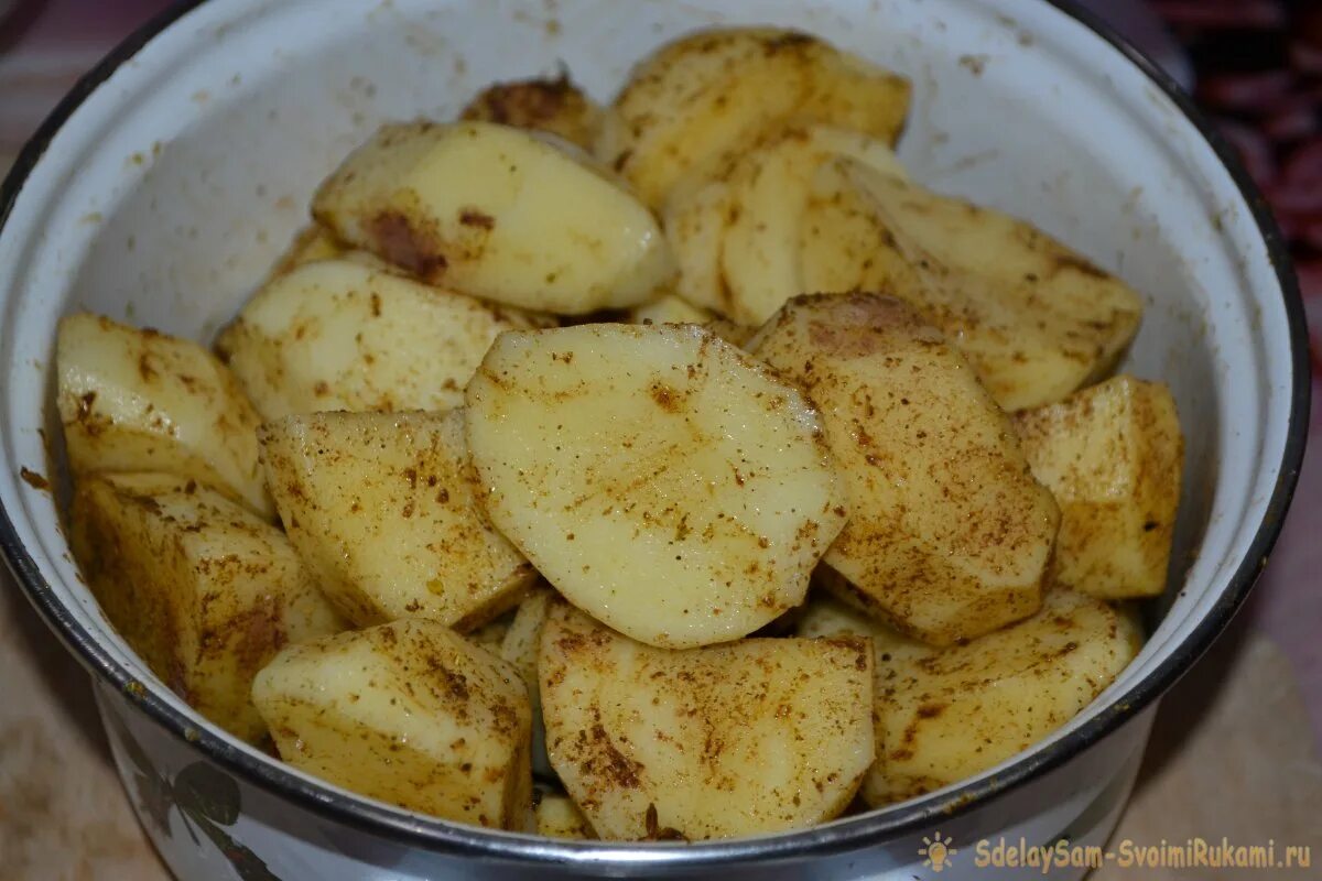 Картошка в микроволновке. Картофель быстрого приготовления. Картошка в микроволновке быстро и вкусно. Деревенская картошка в микроволновке.