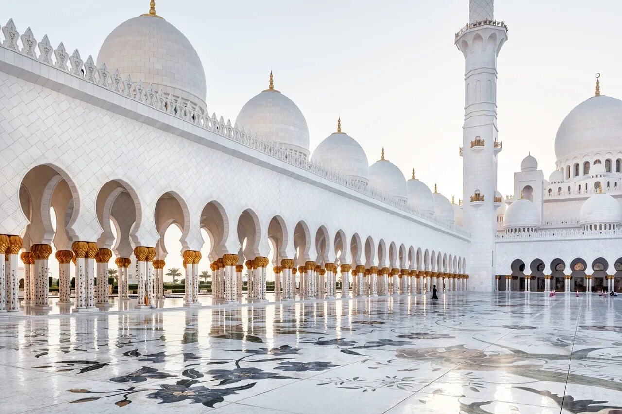 Арабские страны путешествия. Мечеть шейха Зайда Абу-Даби. Абу Даби Масджид. Мечеть в Дубае Абу Даби. Мечеть шейха Зайда (г. Абу-Даби).