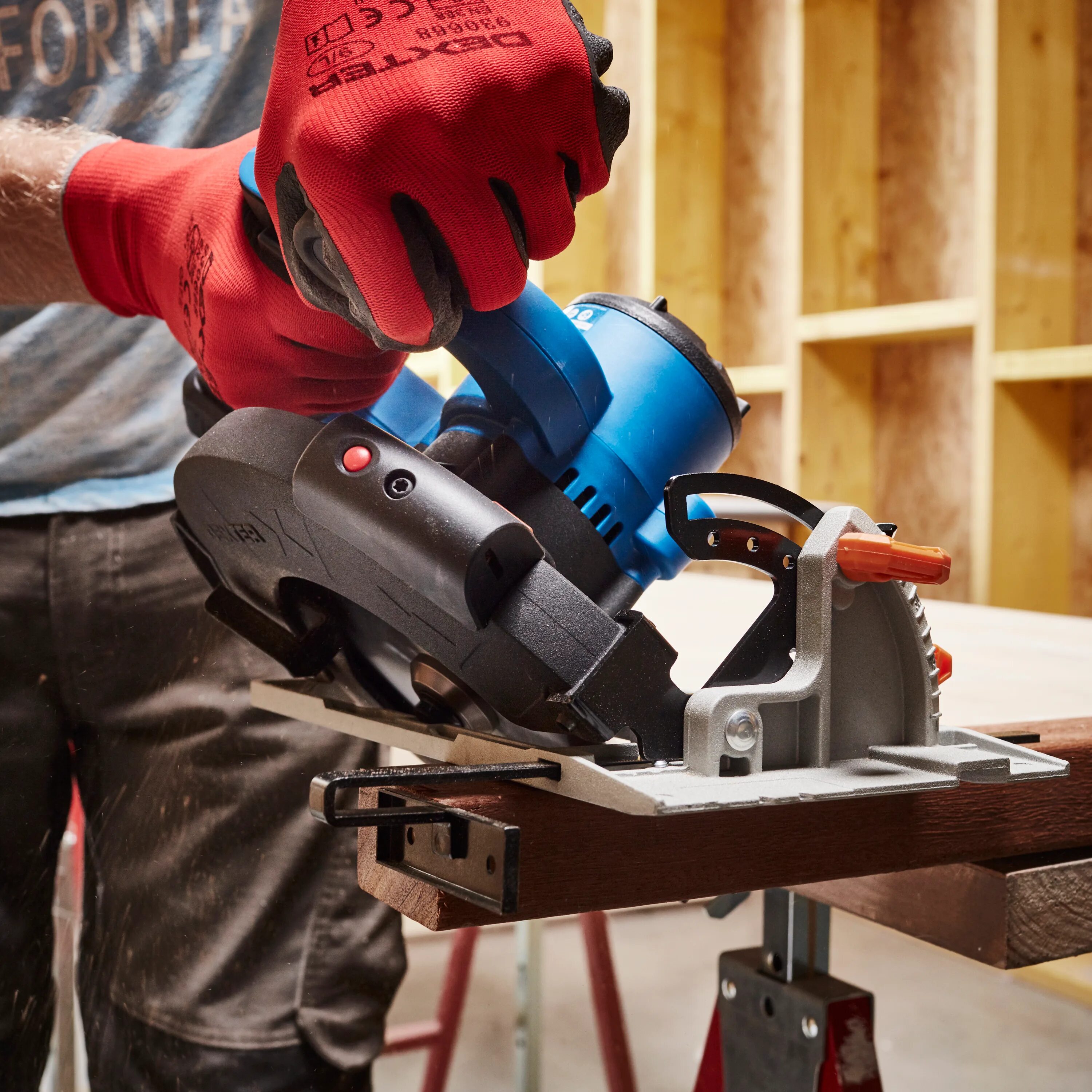 Lux tools пила аккумуляторная. аккумуляторная цепная пила керхер. Dexter пила циркулярная 1500вт. Stark цепная аккумуляторная пила. мотопила msa 140 c-b.